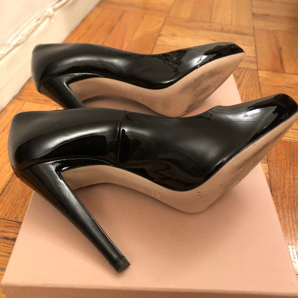 Miu Miu Patent Leather Black Pumps - Picture 4 of 8
